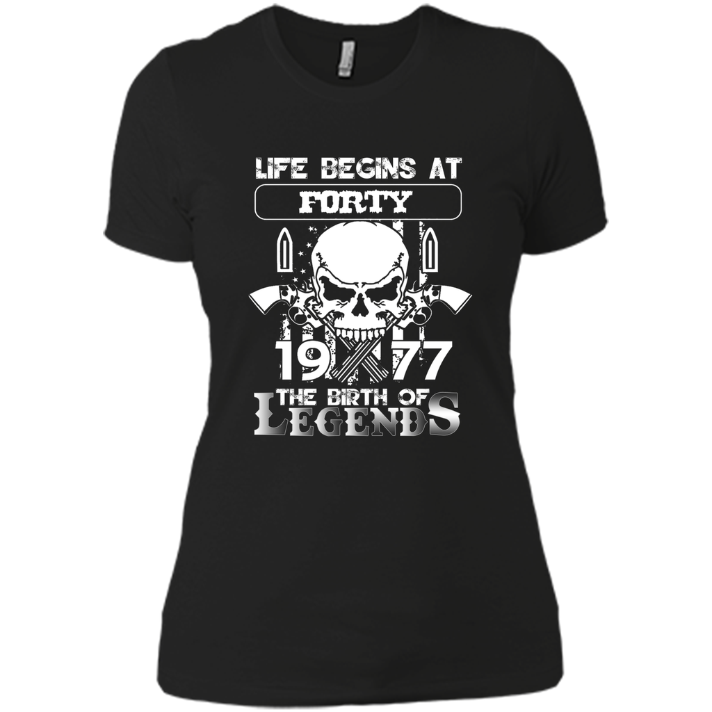 Life begins at forty 1977 The birth of legends T-Shirt cool shirt