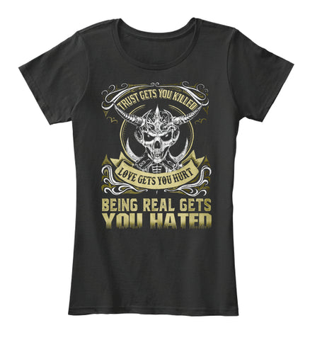 SKULL T-SHIRT BEING REAL AWESOME