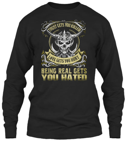 SKULL T-SHIRT BEING REAL AWESOME