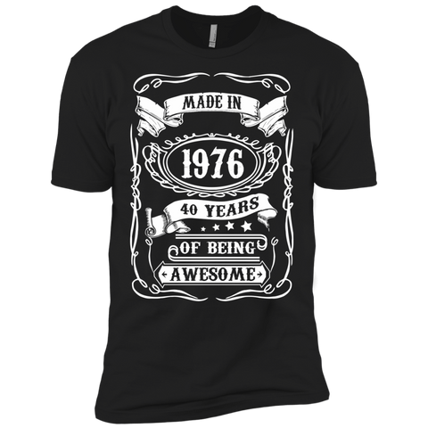 made in 1976 40 years of being awesome birthday T-Shirt
