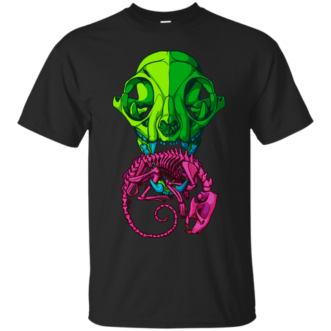 cat & mouse sweatshirt T-Shirt
