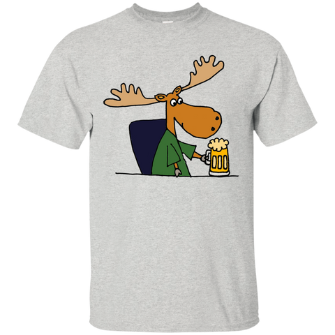 funny cool moose drinking beer cartoon T-Shirt