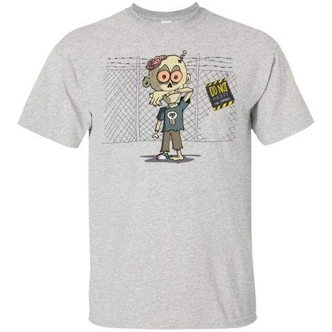 do not feed the zombies T-Shirt