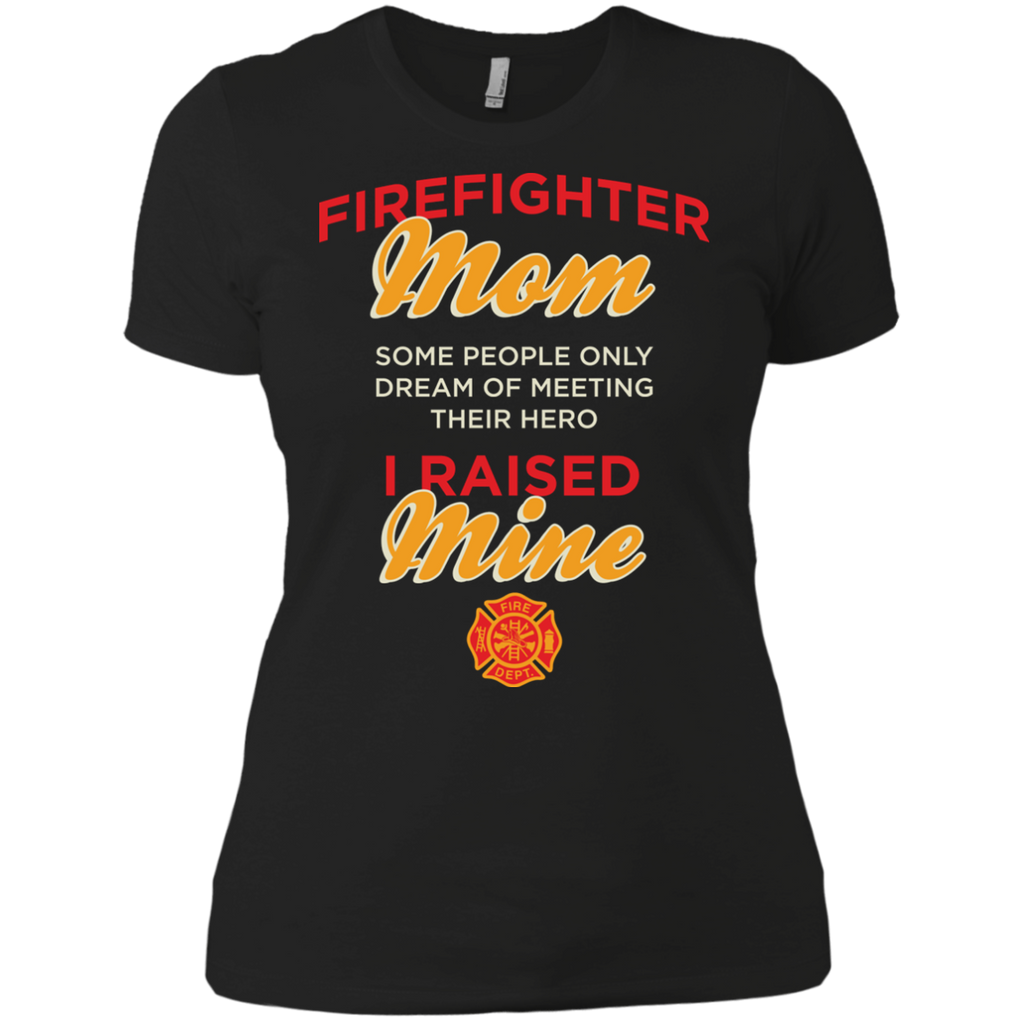 firefighter mom 21 T-Shirt