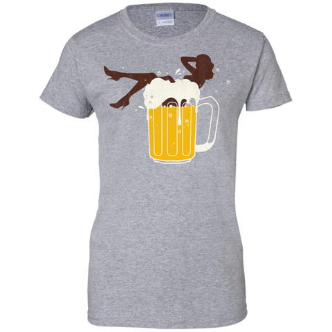 beer and girls T-Shirt