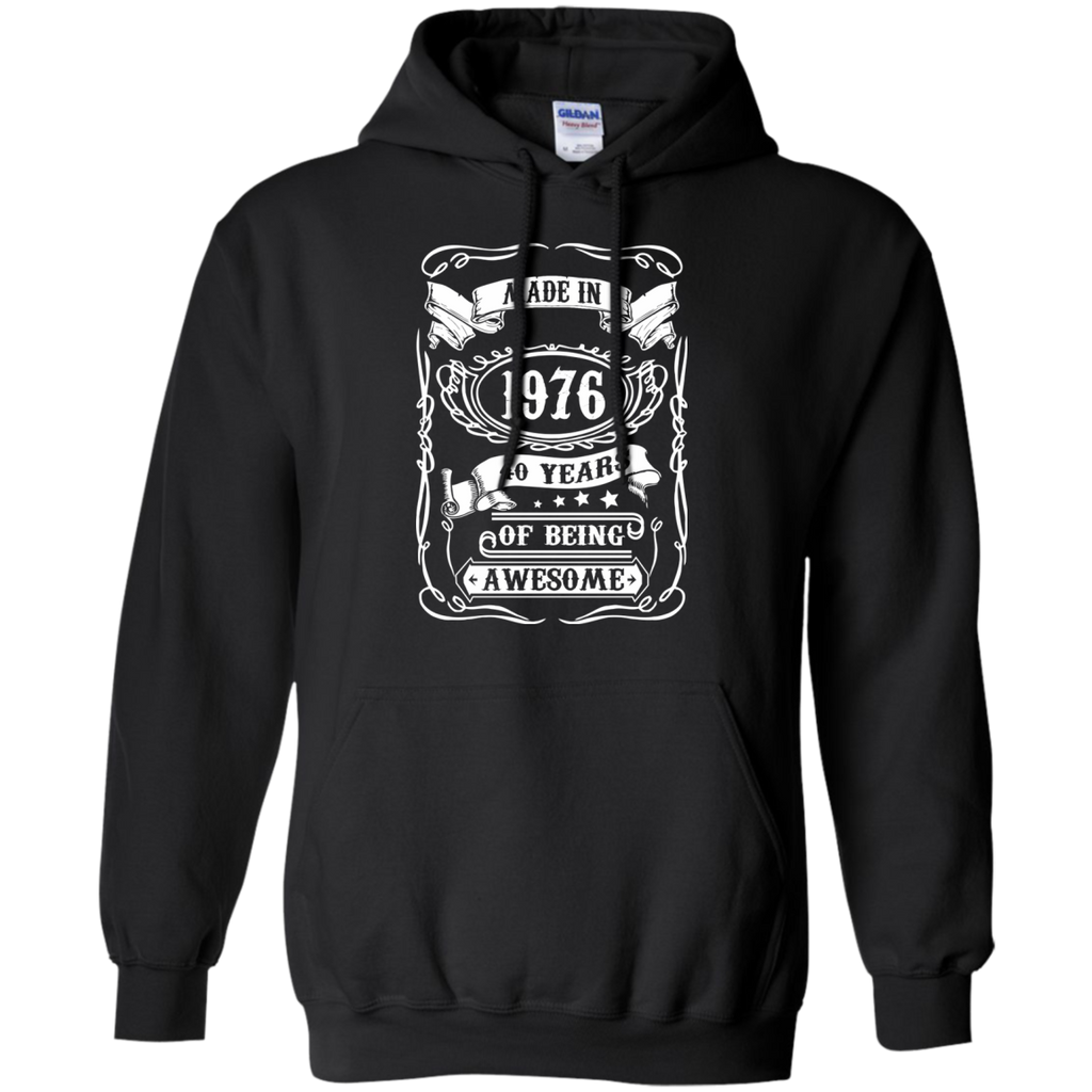 made in 1976 40 years of being awesome birthday T-Shirt