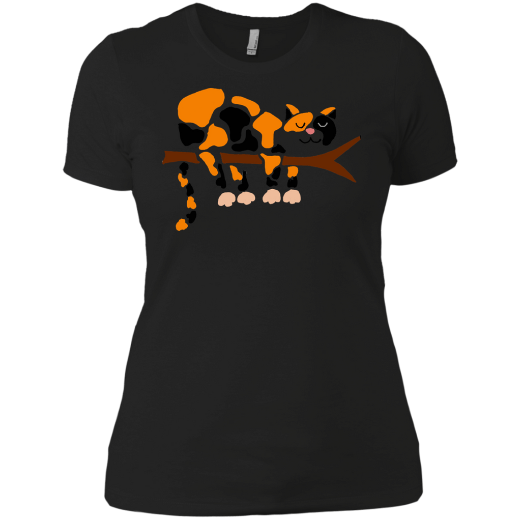 cool funny funky calico cat sleeping in tree t- T-Shirt