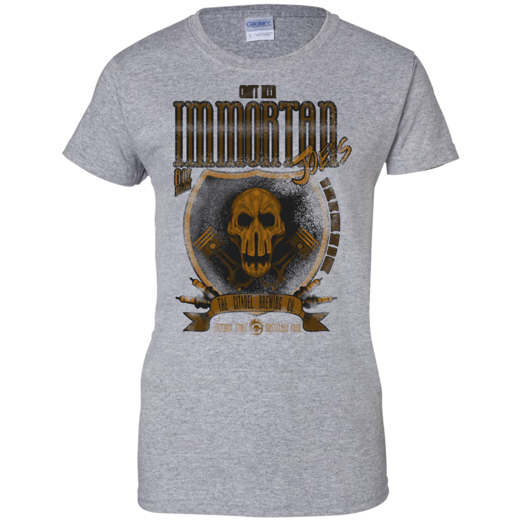 immortan joe´s craft beer. T-Shirt