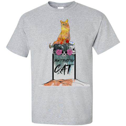 dont trust the cat t- T-Shirt