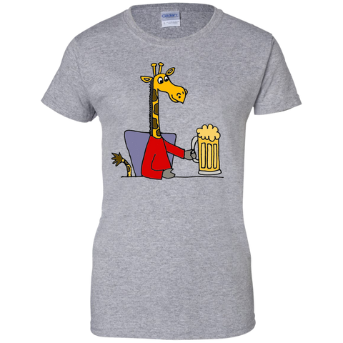 funny cool giraffe drinking tall mug of beer T-Shirt