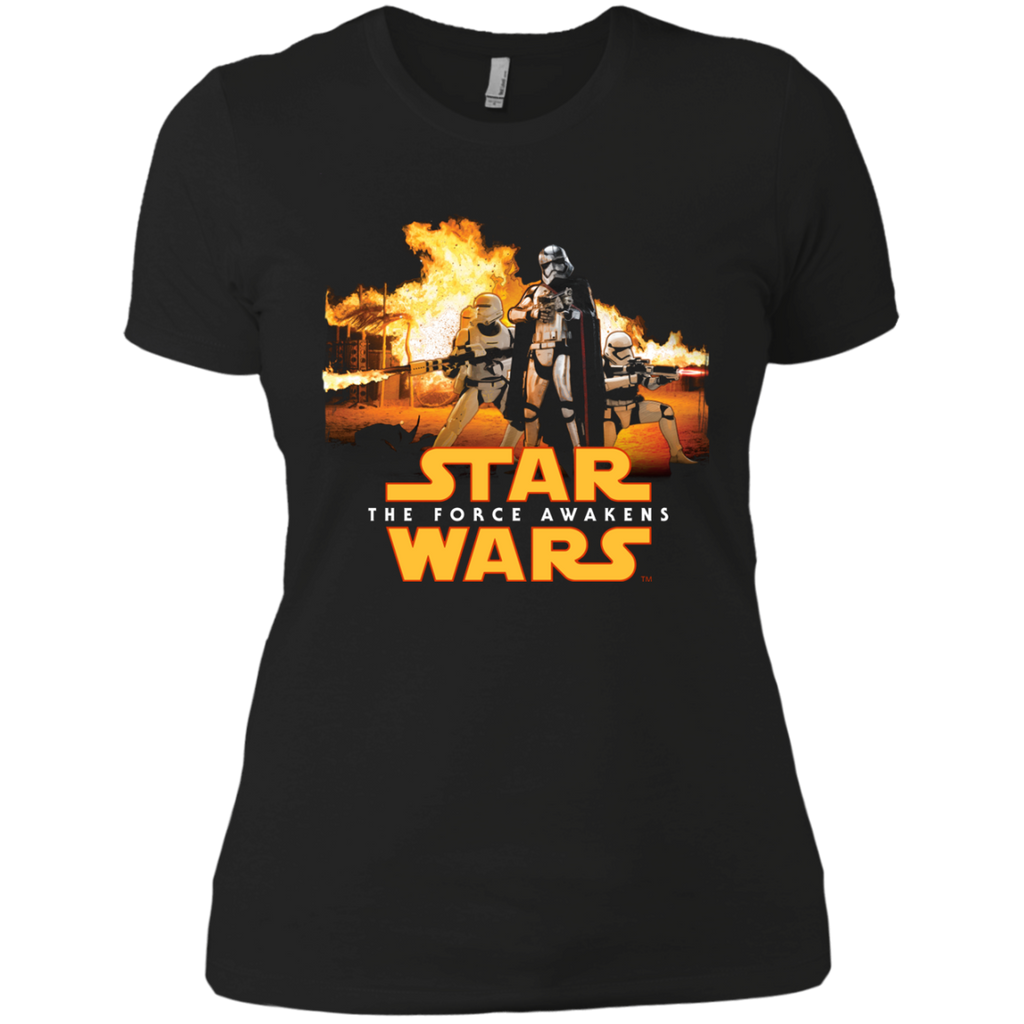 captain phasma's war T-Shirt