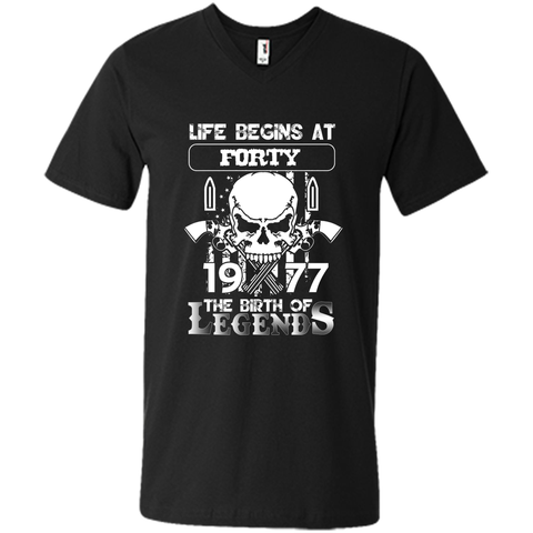 Life begins at forty 1977 The birth of legends T-Shirt cool shirt