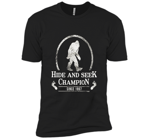 Hide & Seek Champion Since 1967 T-shirt Funny Bigfoot Gift