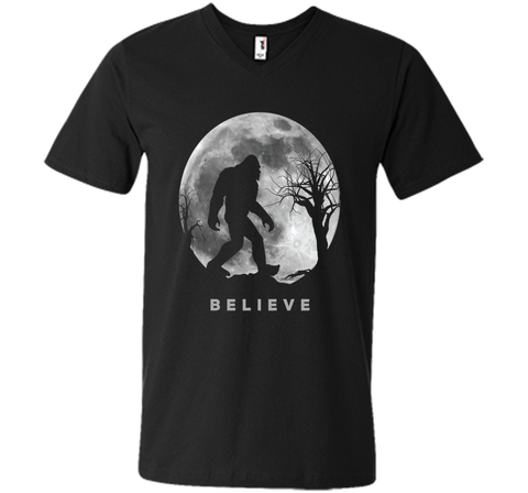 Bigfoot T-shirt Bigfoot Sasquatch Full moon Yeti Funny Shirt