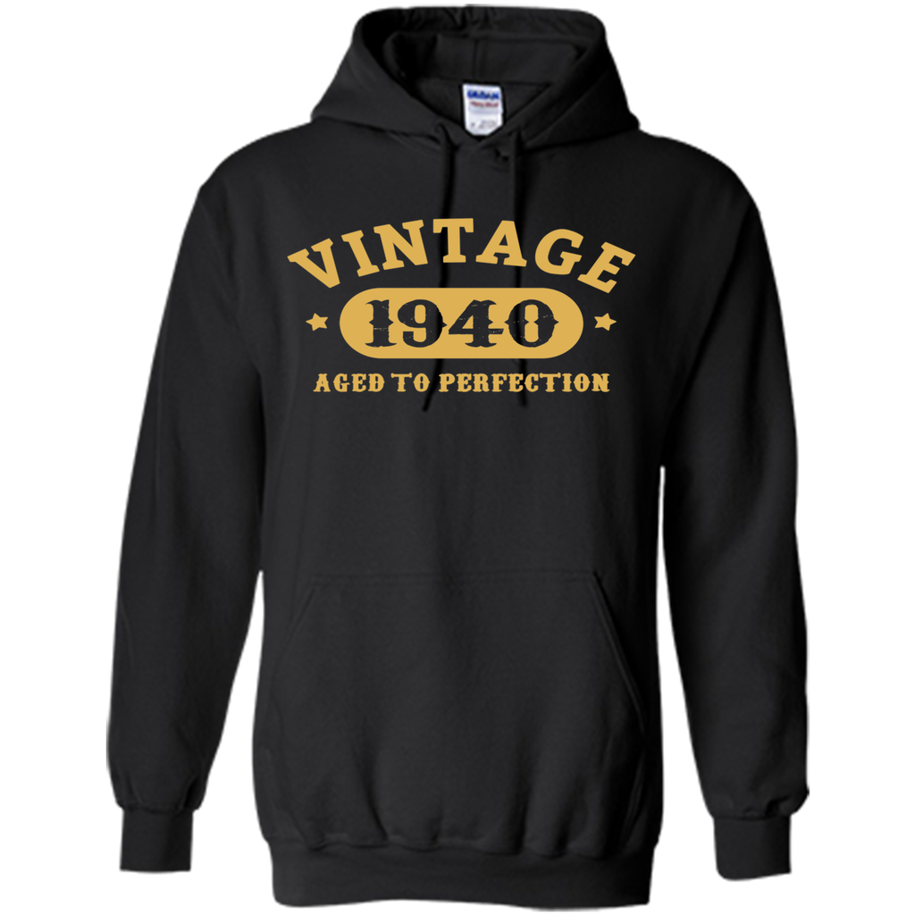77th Birthday B-day Gift 77 years old 1940 T-Shirt Made In 1939 Organic 77th Birthday 77 Years Old Gift T-Shirt