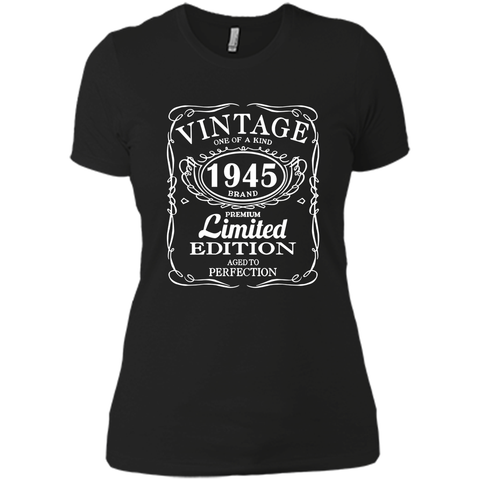 Vintage Born in 1945 72 Years Old Birthday Tshirt