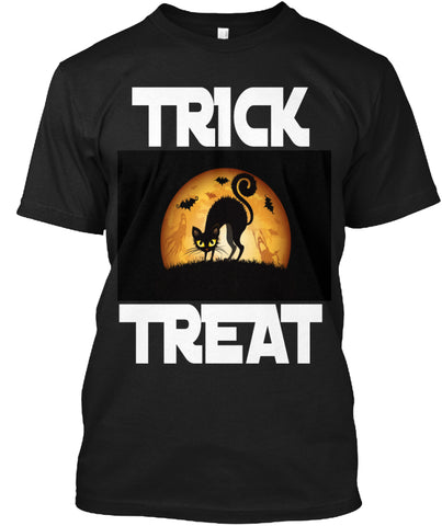 Halloween T-shirt _ Trick or treat black cat