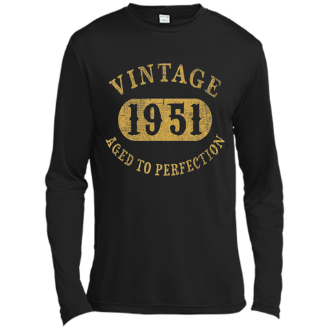 66 years old 66th Birthday B-day Gift Vintage 1951 T-Shirt