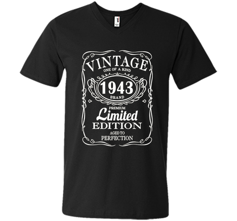 Vintage Born in 1943 74 Years Old Birthday Tshirt