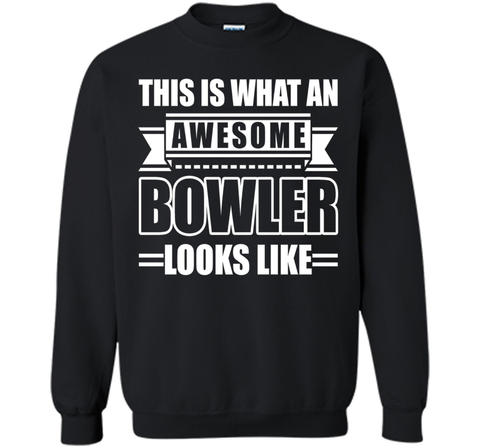 This Is What An Awesome Bowler Looks Like T-shirt