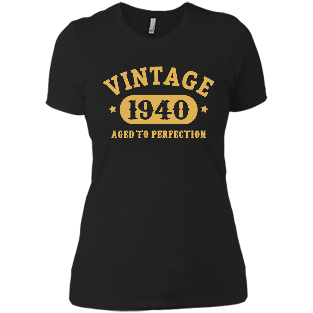 77th Birthday B-day Gift 77 years old 1940 T-Shirt Made In 1939 Organic 77th Birthday 77 Years Old Gift T-Shirt