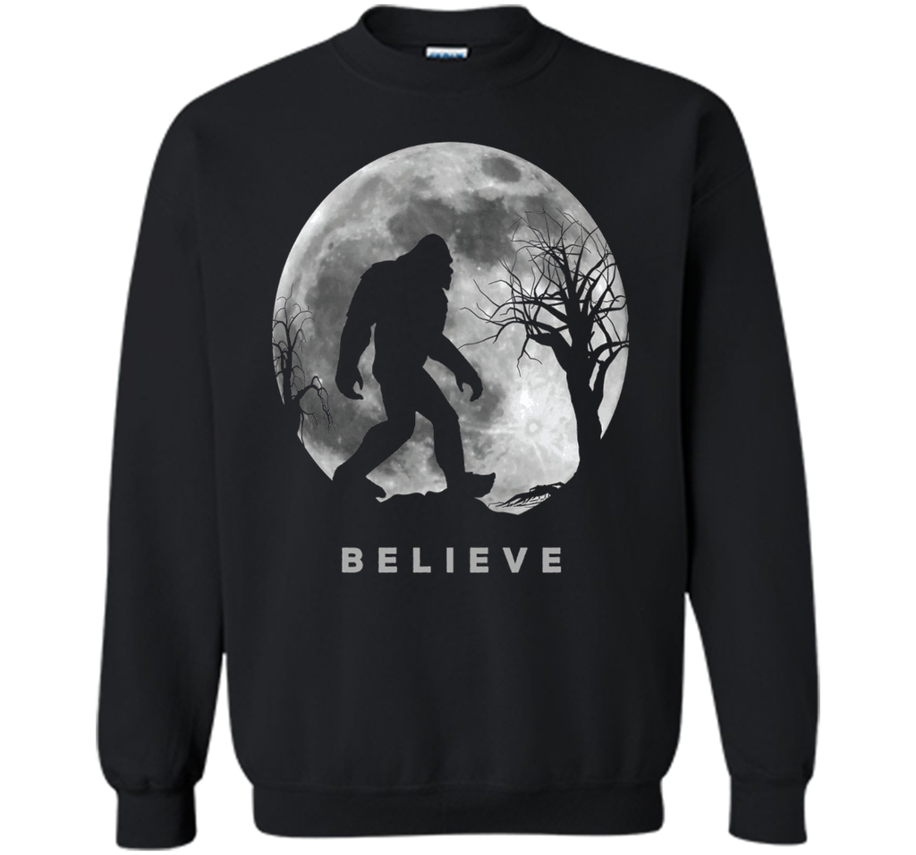 Bigfoot T-shirt Bigfoot Sasquatch Full moon Yeti Funny Shirt